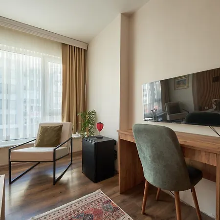 Goldenhorn Suit With Ac Istanbul Exterior photo